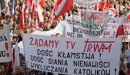 Pomóżmy Polsce pomagając Telewizji Trwam. Podpisz „Skargę obywatelską” do Ministra Administracji i Cyfryzacji.